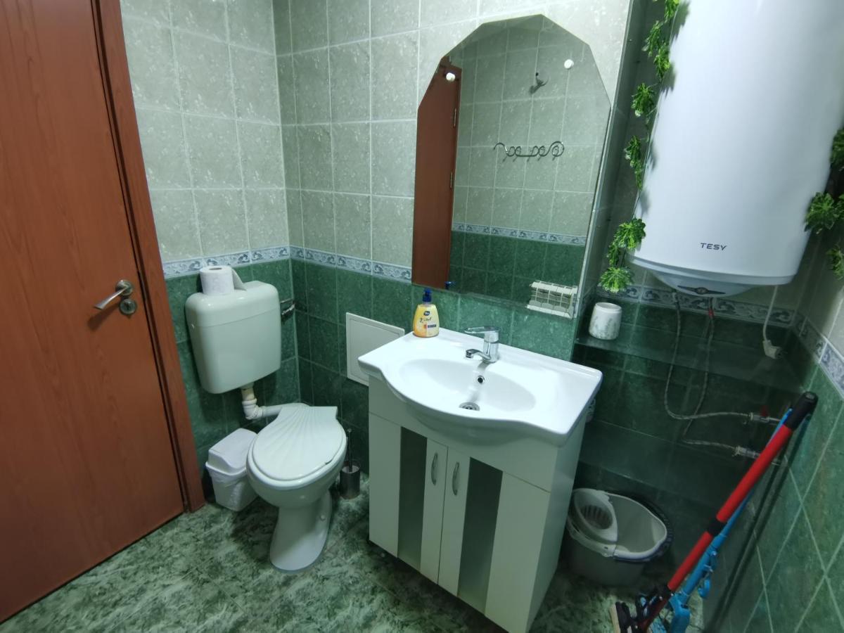 Central Apartment Targovishte Exterior foto